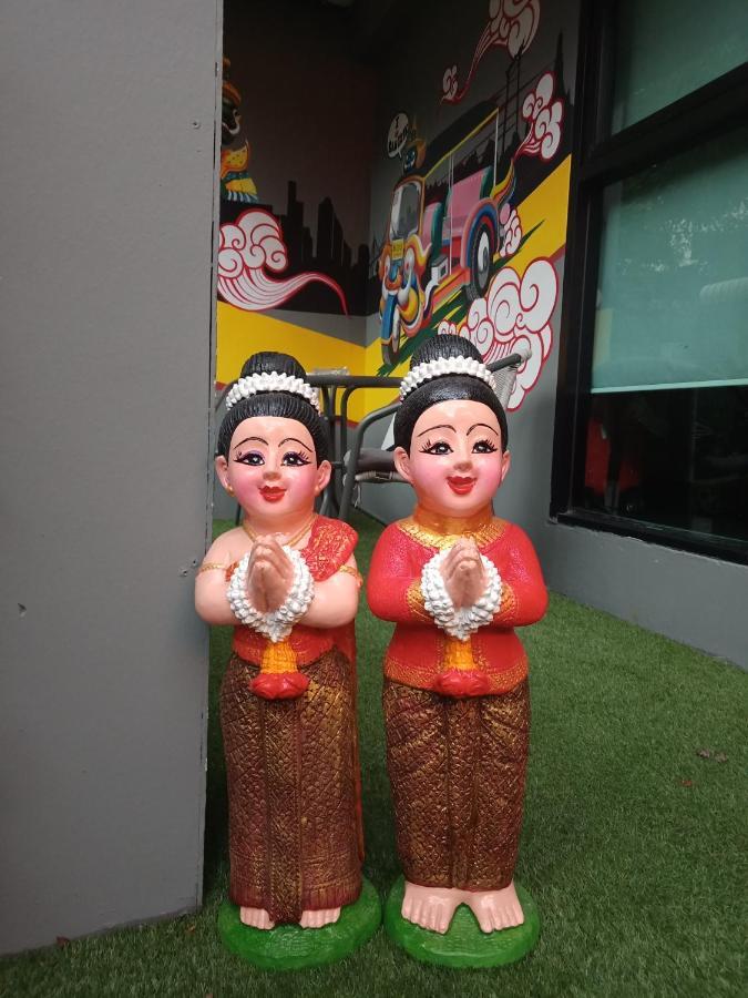 Badu Sukhumvit Dormitory Bangkok Ngoại thất bức ảnh